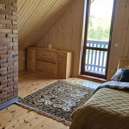 Domek w Bałyzach z balią - prywatna Oaza w Pieniach Domek alpejski